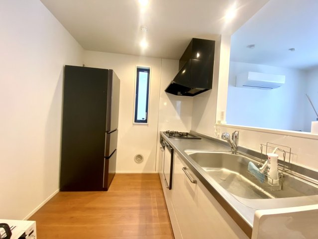 新作5丁目中古戸建てのキッチン