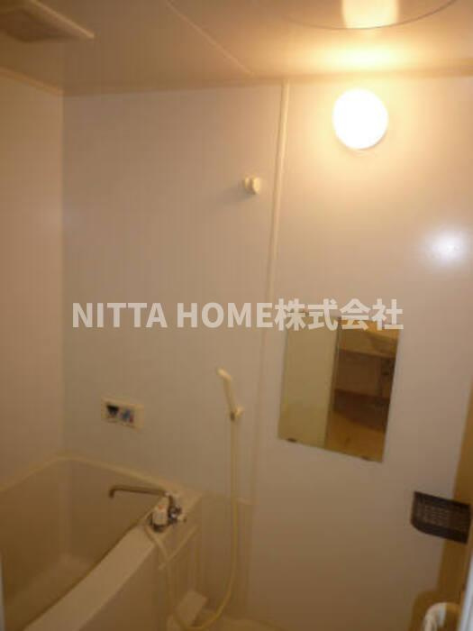 メゾン ラ トゥール　Ｂ棟の浴室|お風呂になります◇