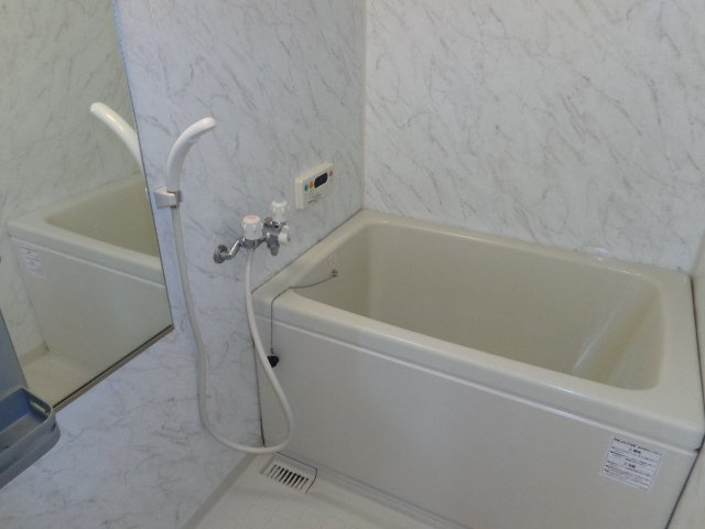 ルミナスハイツＮの浴室|バス