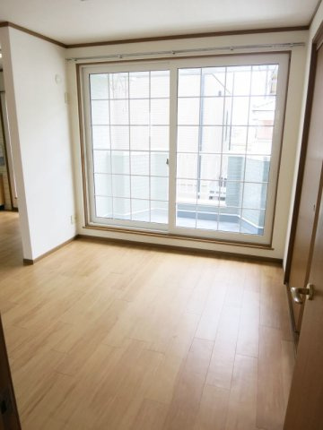 リブトーラス　１番館の居間・リビング