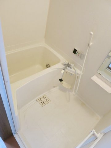 リブトーラス　１番館の浴室