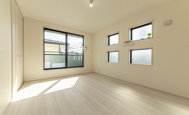 【洋室】 | 大和市深見 新築戸建 全1棟