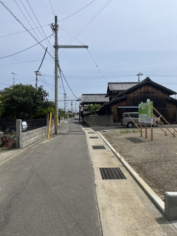 北条エコタウンの前面道路含む現地写真|前面道路写真