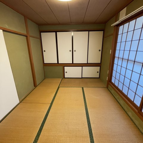 室蘭市御前水町2丁目12-9戸建の和室