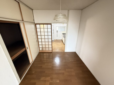 【洋室】 | 鶴見マンション