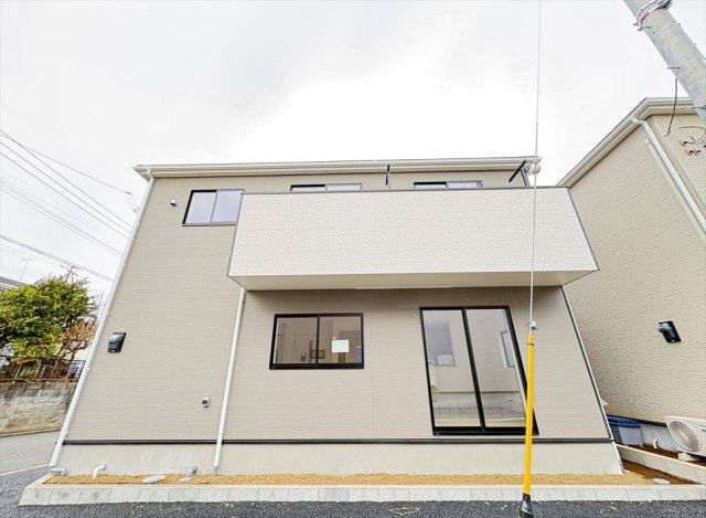 【外観】 | 朝霞市宮戸3丁目　新築一戸建住宅　全16棟　(志木本店) | 完成済みのためいつでも内覧可能です！
全16区画の大型開発分譲地につき住環境良好！