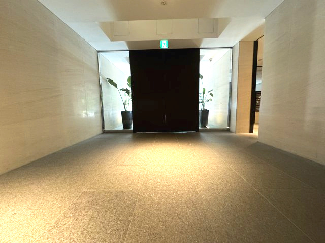 ビーコンタワーレジデンスのエントランス