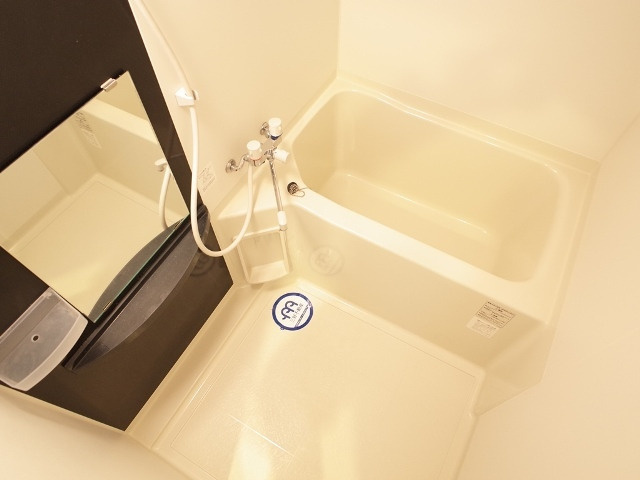 ヒット天神BLDの浴室