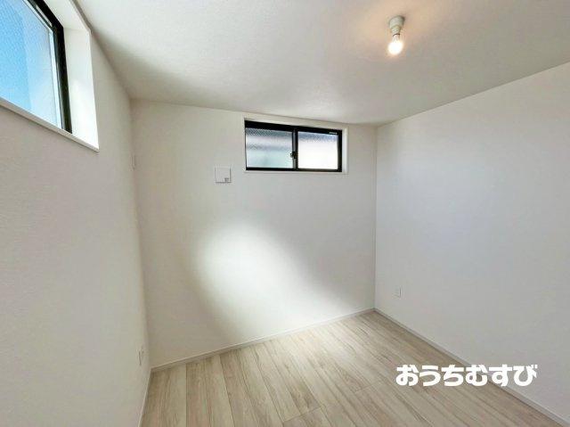 守山区金屋1期(全2棟)の洋室