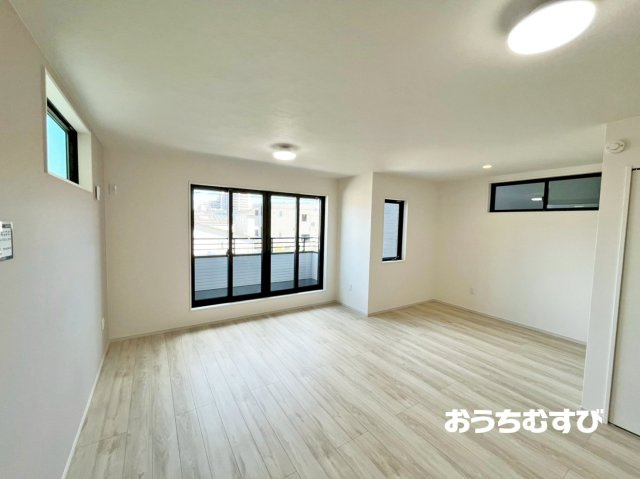 守山区金屋1期(全2棟)の居間・リビング