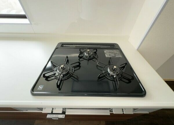 清須市西枇杷島町小田井戸建のキッチン