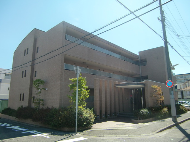 メトロポリタンの外観