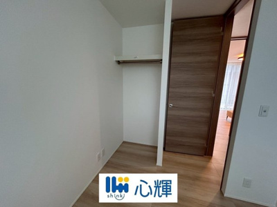 【洋室】 | セキュレア中村１丁目（４号地） | 住まう方でカスタマイズして頂けるシンプルなデザインの内装。ご自身で素敵な空間を創り上げられます。