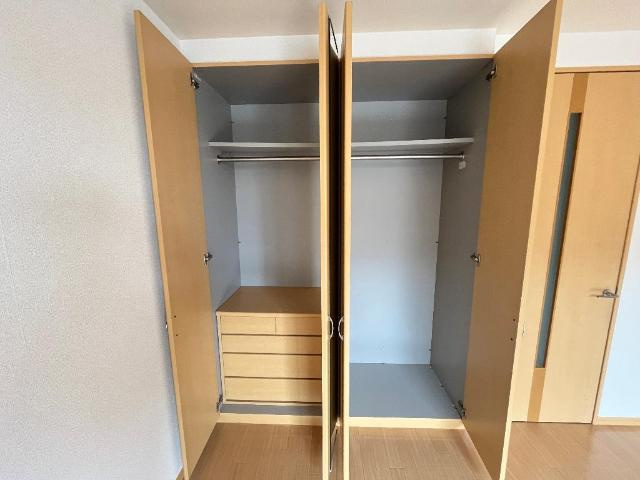 コンソルテの収納|クローゼット