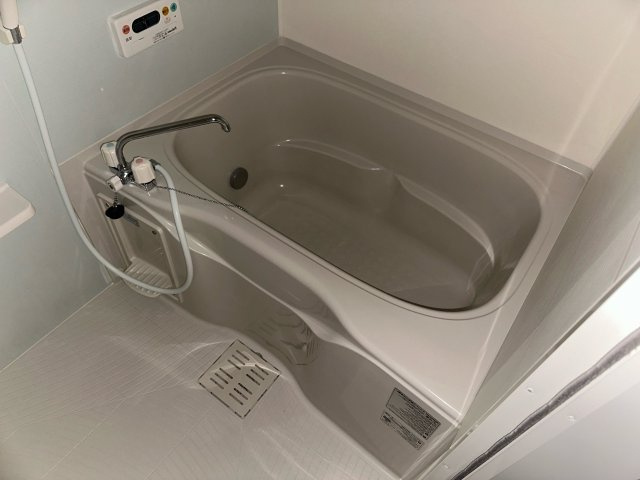 ソレイユの浴室