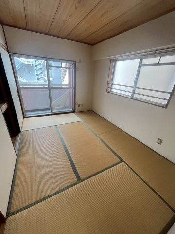 同心サワダハイツの和室