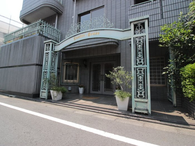 【エントランス】 | ラスターハウス
