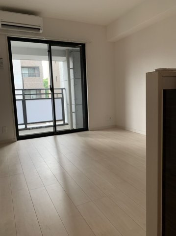 グランパーク平尾の居間・リビング