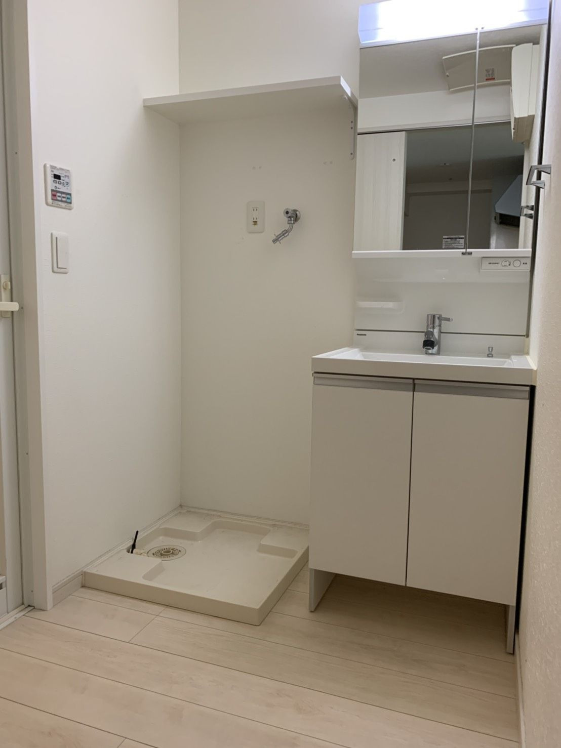 グランパーク平尾の洗面所