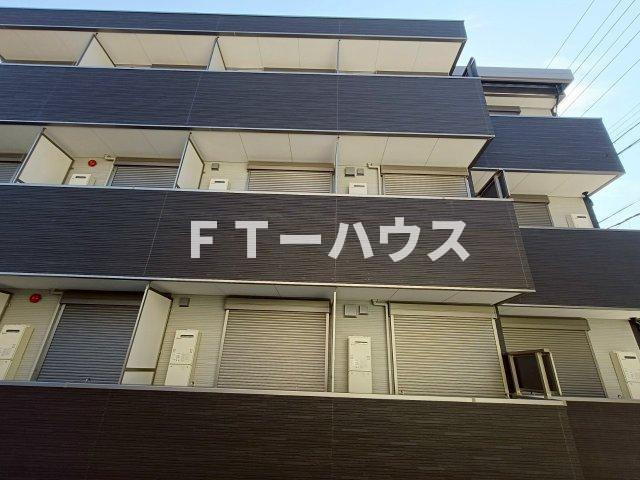 ウィンドテラス大久保の外観
