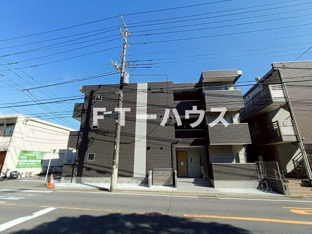 ウィンドテラス大久保の外観