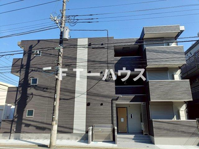 ウィンドテラス大久保の外観