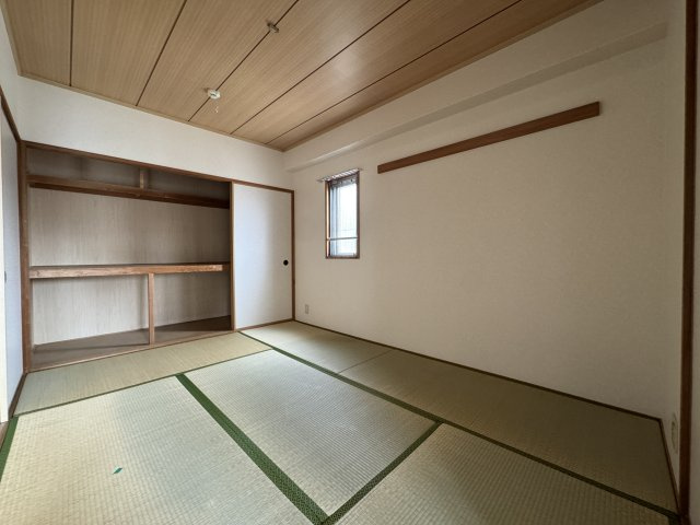ジョイフルライフ泉丘の子供部屋