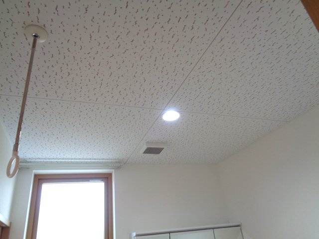 君の名を呼ぶの内装