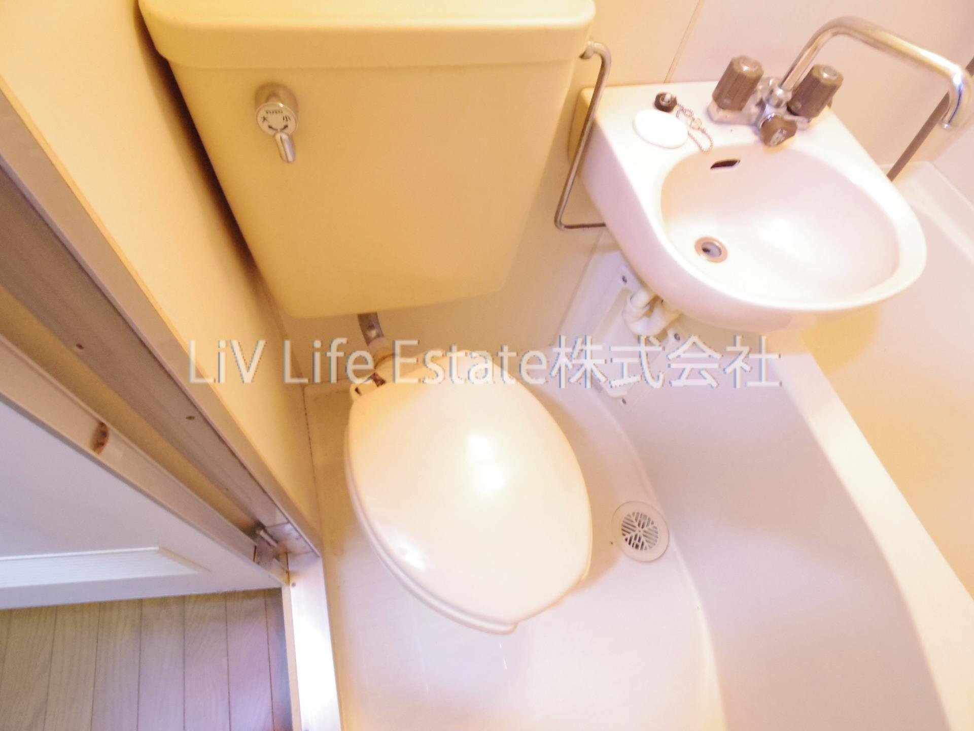 小平市学園東町１丁目の賃貸マンションのトイレ