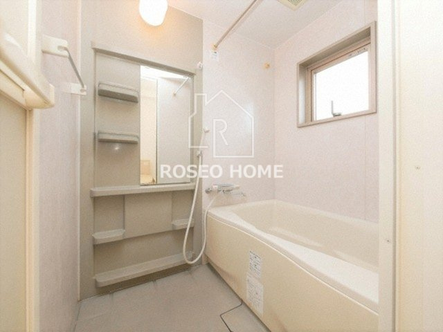 ハイアットコート薮野の浴室