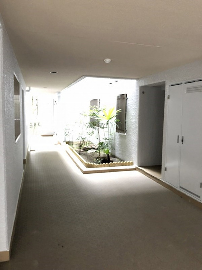 【ロビー】グランレブリー御所東Ⅱ 