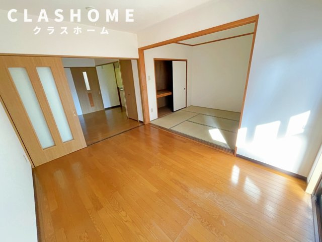 アークアビテ・桜町　　刈谷市近郊の賃貸はクラスホーム刈谷店の居間・リビング|同物件の別部屋になります。