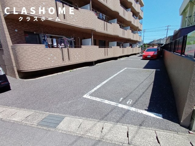 アークアビテ・桜町　　刈谷市近郊の賃貸はクラスホーム刈谷店の駐車場