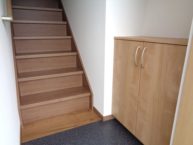 君の名を呼ぶの玄関