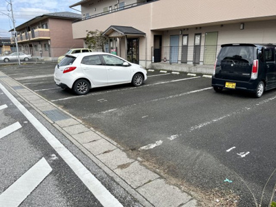 【駐車場】 | 勝ハイツ壱番館