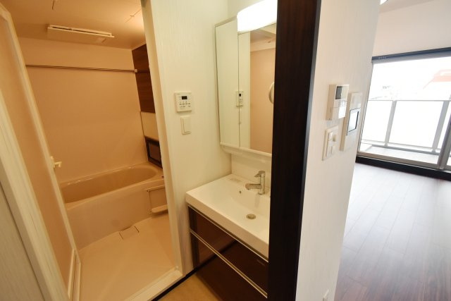 プレジオさくら夙川の独立洗面台