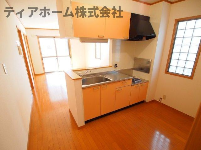 フローレンスⅡの内装|きれいな内装です