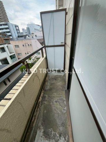 メゾン本庄東のバルコニー|バルコニー付きです