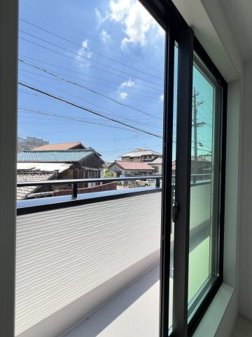 高浜市屋敷町2期　全４棟　１号棟のバルコニー