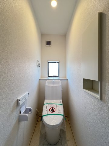 高浜市屋敷町2期　全４棟　１号棟のトイレ|２階トイレ