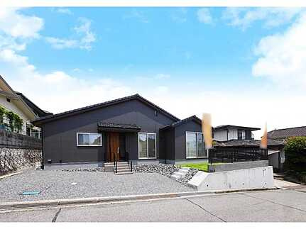 廿日市市阿品台４丁目の外観