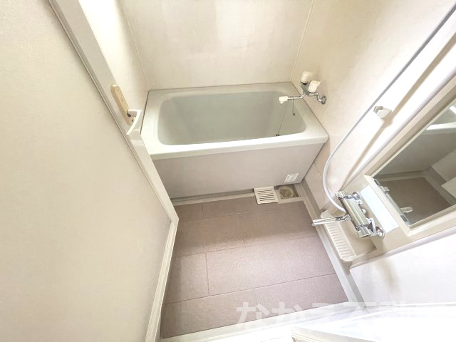 【浴室】 | 日々の疲れを癒すお風呂付です