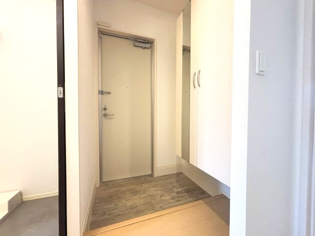 シャルマンの玄関