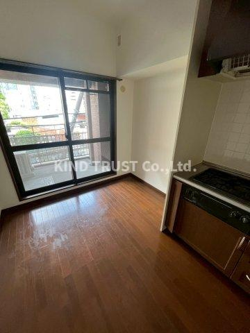 ドムス東梅田の居間・リビング|居間です