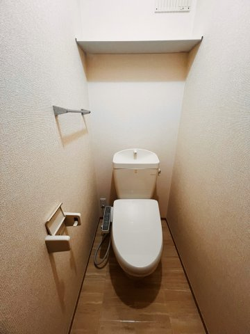 バッキンガムパレスのトイレ|清潔感のあるトイレです