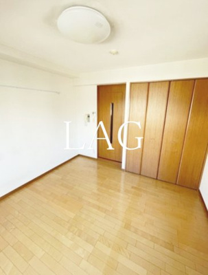 【寝室】 | ロイヤルガーデン妻恋坂 | 寝室です。