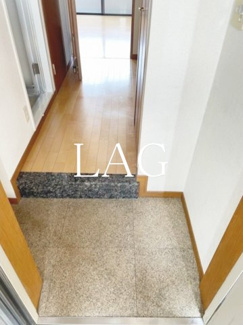 【玄関】 | ロイヤルガーデン妻恋坂 | 玄関です。