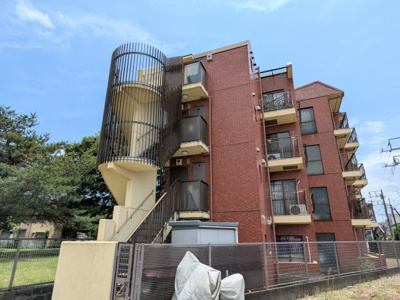 【外観】 | セザール第2海老名　◇3方角住戸◇ | ◇螺旋階段を上って3階