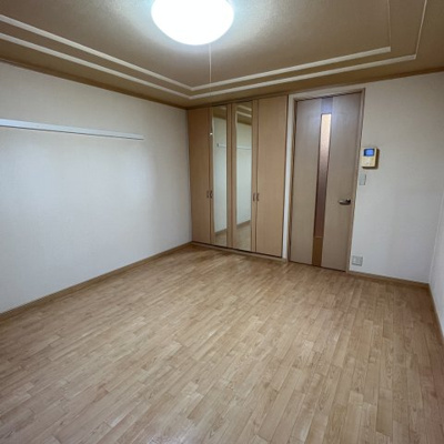 【居間・リビング】 | オーベルジュ・オオミ