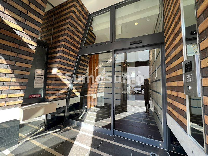 セイワパレス玉造のエントランス